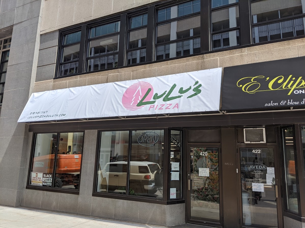 Lee's Pizza